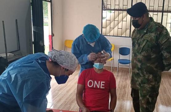 Ejército e instituciones del Meta, entregaron bienestar y diversión a 350 personas en San Martín, Meta