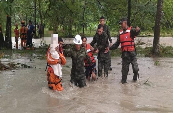 Ejército evacúa 11 familias en El Dorado, Meta, por desbordamiento del río Ariari