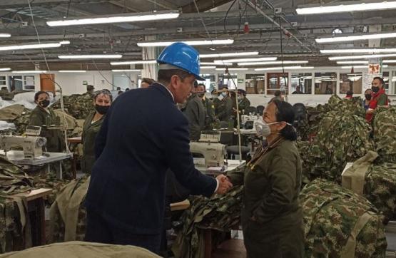 Ministro de Defensa visitó Las Juanas