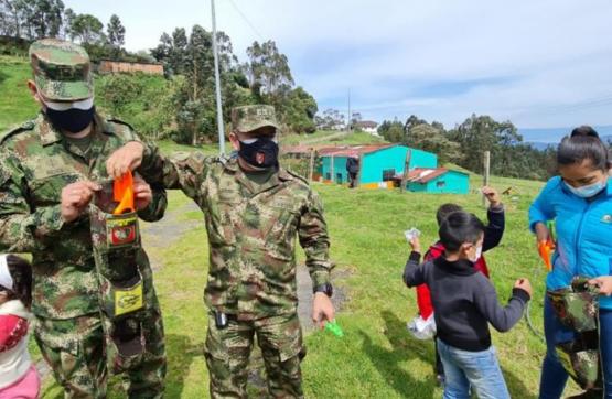 Lleva una huerta en tu corazón, campaña ambiental del Ejército Nacional