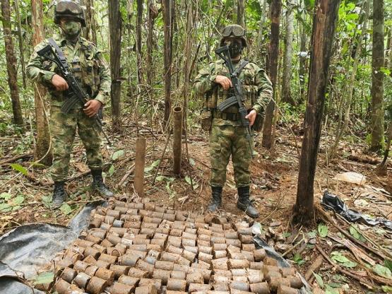 Ejército Nacional halla depósito ilegal con 1.245 artefactos explosivos en el Meta