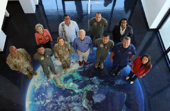 Programa Espacial Colombiano fue presentado al Director de la NASA y a la Comandante del Comando Sur de los EE.UU.