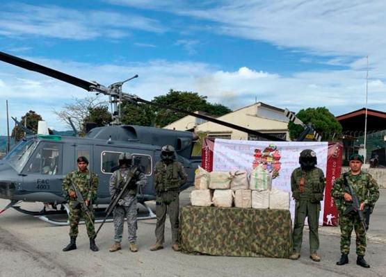 Fuerzas Militares y Fiscalía incautan marihuana a los GAO residual en Planadas, Tolima