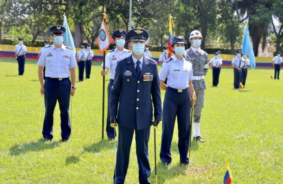 Nuevo Comandante del Comando Aéreo de Combate No. 4