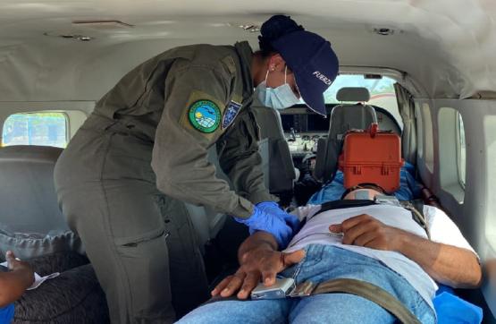 De Providencia a San Andrés, hombre fue trasladado por su Fuerza Aeroespacial Colombiana