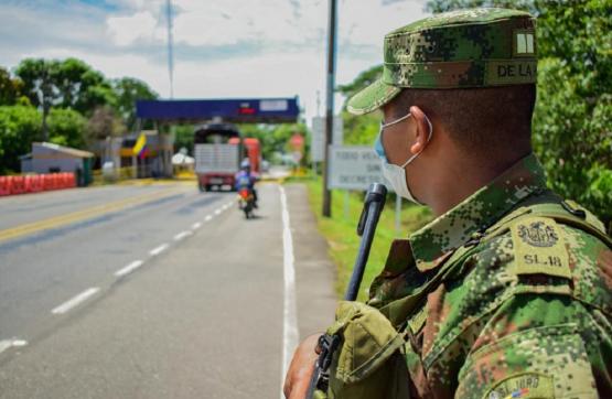 Con sobrevuelos Ejército y Policía Nacional mantienen dispositivo de seguridad en el Meta