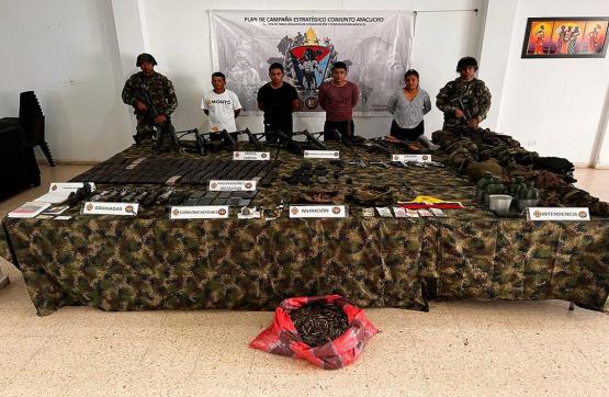 En Tumaco, Nariño, Fuerzas Militares capturaron a 4 integrantes de disidencias de las Farc y recuperaron a 4 menores