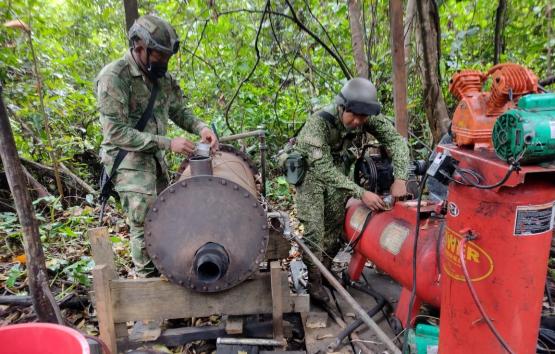 Fuerzas Militares ubican y neutralizan laboratorio para el procesamiento de clorhidrato de cocaína perteneciente al GAO-r- Estructura Franco Benavides