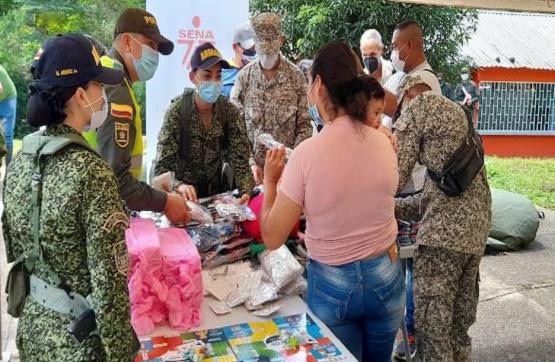 Con Jornada de Apoyo al Desarrollo Fuerzas Militares brinda bienestar a 368 personas en el Guaviare  