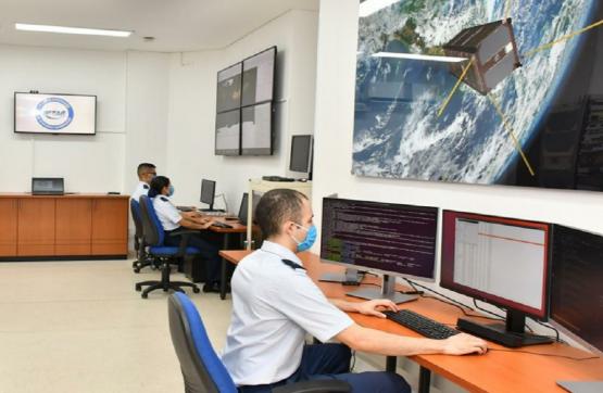 Fuerza Aérea Colombiana celebra dos años en el espacio del nanosatélite FACSAT-1