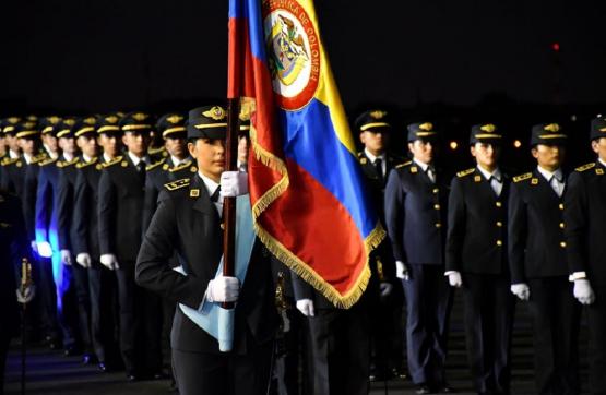 Nuevos subtenientes forman parte de la Fuerza Aérea Colombiana
