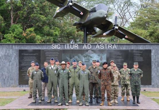 Con demostración de capacidades y muestra cultural fueron recibidos representantes de 15 países en el CACOM2