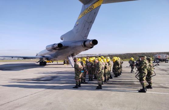  Fuerza Aérea Colombiana despliega aeronaves, frente a nuevos incendios en Vichada