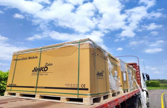 Inicia proyecto para el uso de energía solar en el Grupo Aéreo del Casanare