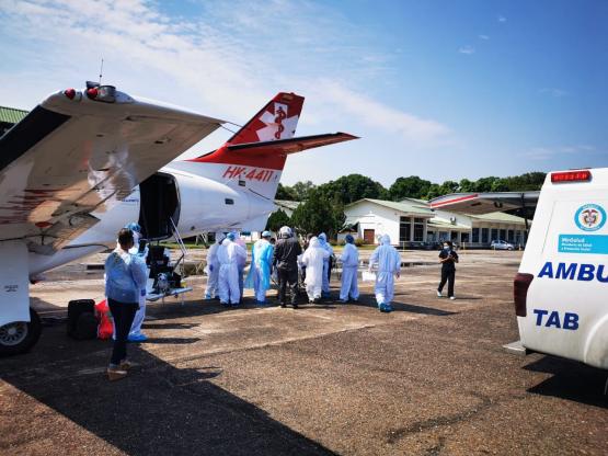  Fuerza Aérea Colombiana apoya con traslado aéreo de paciente en grave estado de Salud por COVID-19