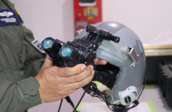 Con visores, Fuerza Aérea Colombiana realiza misiones a cualquier hora del día 