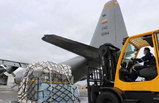 Solidaridad y compromiso con la población de Haití, la Fuerza Aérea transporta ayudas humanitarias
