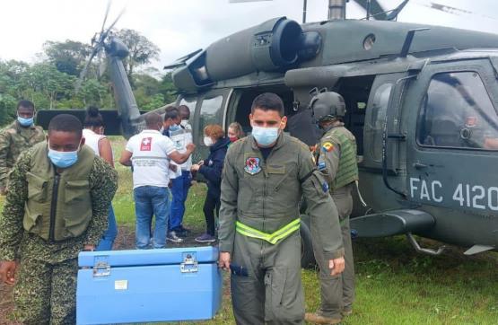 Vacunas continúan siendo transportadas en aeronaves de la Fuerza Aérea Colombiana 