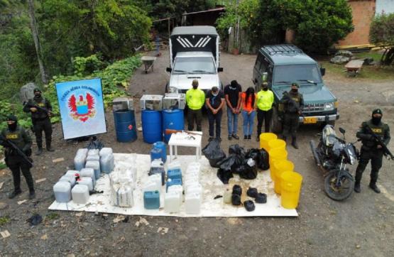 Fuerza Aérea y Policía desmantelan laboratorio de procesamiento de clorhidrato de cocaína en Tolima