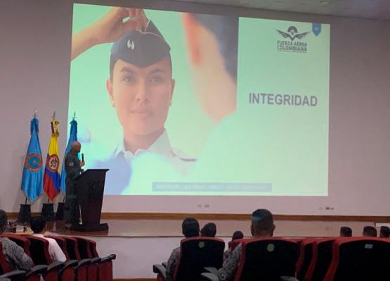 Integridad, es el principio fundamental de los hombres y mujeres de la Fuerza Aérea Colombiana