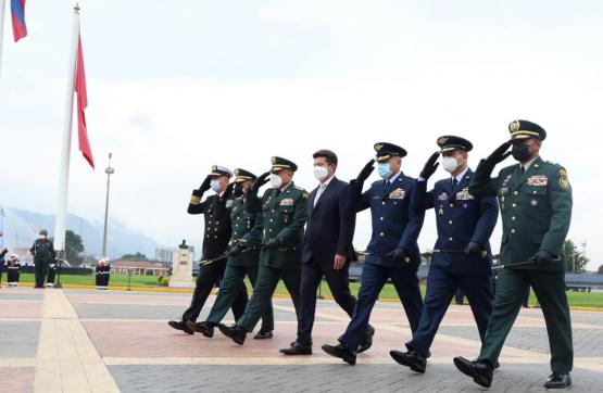“Nuestros soldados son el cimiento de nuestra democracia, el sostén de la República”: Mindefensa en ceremonia de ascensos