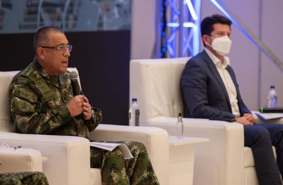  Ministro de Defensa, Alto Mando Militar y de Policía, entregan cuentas con transparencia a los colombianos
