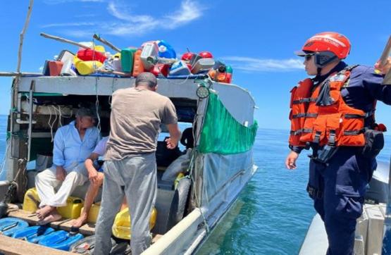 Armada de Colombia fortalece dispositivos de seguridad durante temporada navideña en el Litoral Pacífico