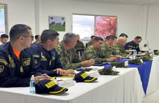 Reunión bilateral entre la Armada de Colombia y la Armada de Ecuador