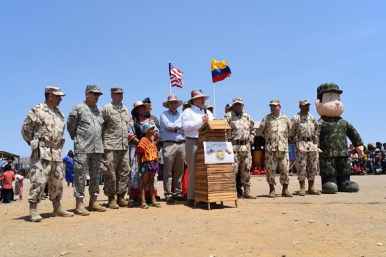 Comunidad Wayúu de la Alta Guajira recibió visita del Gobierno Nacional y de los Estados Unidos