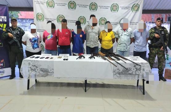 GAULA MILITARES capturaron ocho integrantes del Clan del Golfo 