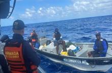 Tres pescadores artesanales rescatados por la Armada de Colombia