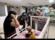 Regalos y sonrisas fueron entregados a niños y niñas hospitalizados en el Magdalena Centro, por parte de su Fuerza Aeroespacial Colombiana