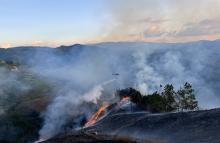 La Fuerza Aeroespacial, fundamental para la extinción de incendio en el municipio de la Ceja, Antioquia