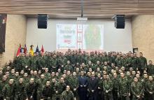 Ejército Nacional fortalece liderazgo de los hombres y mujeres que trabajan por el bienestar de la población civil en Colombia
