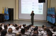on invitados expertos se llevó a cabo el “I Seminario Espacial” en la Escuela de Suboficiales