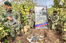Fuerzas Militares hallan depósito con 250 kilos de explosivos en zona rural de San José del Guaviare