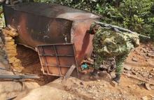 Ejército inhabilitó siete refinerías ilegales para la destilación de crudo en Tibú