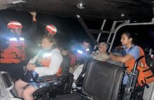 Evacuadas dos personas por complicaciones médicas