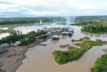 Armada de Colombia destruyó maquinaria empleada para minería ilegal