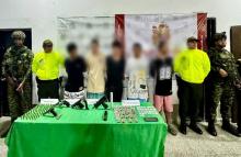 Ejército y Policía capturaron a cinco presuntos integrantes del autodenominado grupo de delincuencia organizado La Paz, en Antioquia