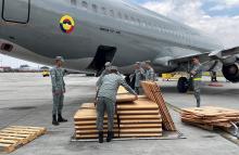 Fuerza Aérea Colombiana envía apoyo a Ecuador para enfrentar incendios forestales