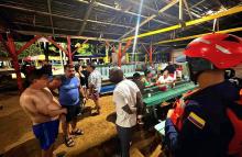 En el Valle del Cauca, rescatadas 25 personas tras el naufragio de una embarcación