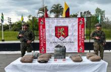 Ejército Nacional incautó 9,5 kilos de marihuana en vía de Isnos, Huila