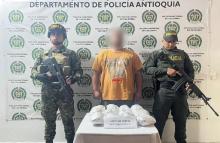 En Valdivia, Antioquia, autoridades capturan a un sujeto con 12 kilos de estupefacientes