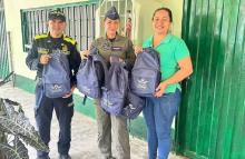 Comunidades de Puerto Salgar, Cundinamarca, reciben apoyo con kits escolares y mercados
