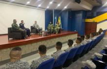 Primer conversatorio para Soldados Profesionales de la Fuerza Aeroespacial es realizado en CACOM 3