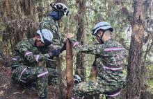 Soldados rescatistas garantizan respuesta ante emergencias de los peregrinos durante Semana Santa