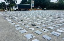 En el Cauca, Ejército y Policía incautan más de una tonelada de marihuana tipo exportación camuflada en tubos