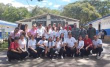 Institución Educativa Cune es beneficiada con pupitres y kits escolares