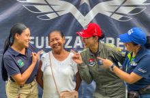 Sonrisas que iluminan la vocación de servicio en el oriente colombiano